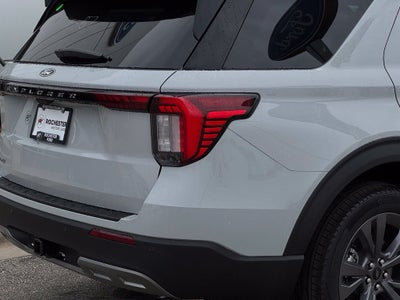 2027 Ford Explorer Active w/2nd Row Bench Seat