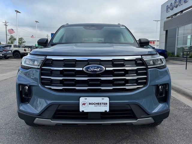 2026 Ford Explorer Active w/Heated Steering Wheel + 20" Wheels