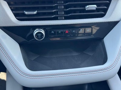2026 Ford Explorer Active w/20" Wheels + Heated Steering Wheel
