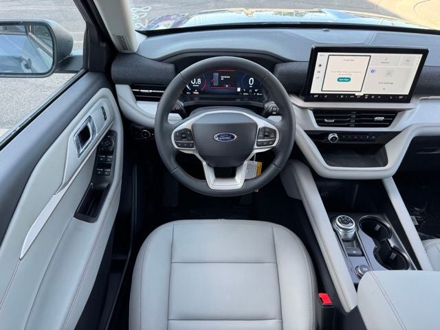 2026 Ford Explorer Active w/20" Wheels + Heated Steering Wheel