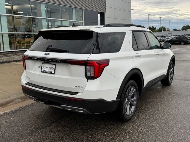 2026 Ford Explorer Active w/Heated Steering Wheel + 20" Wheels
