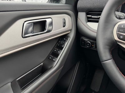 2026 Ford Explorer Active w/Fixed Glass Roof + Heated Steering Wheel