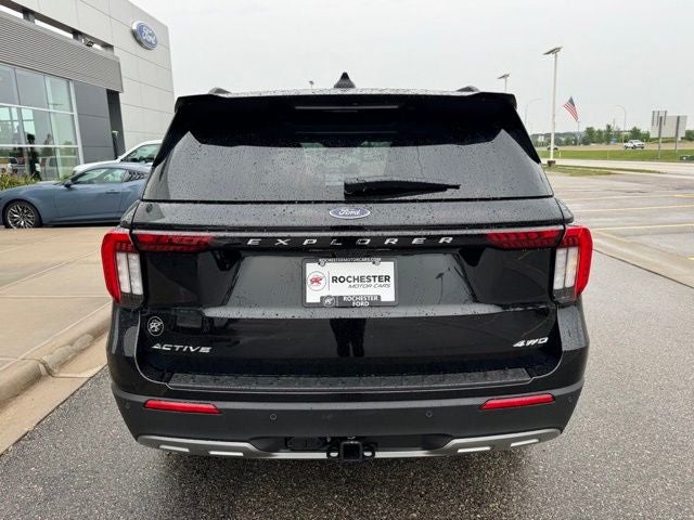 2026 Ford Explorer Active w/Fixed Glass Roof + Heated Steering Wheel