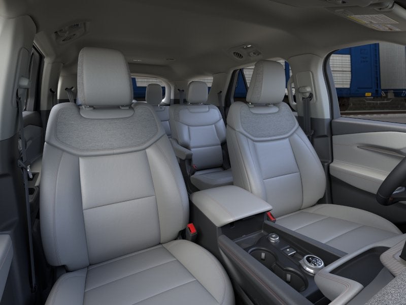 2026 Ford Explorer Active w/Heated Steering Wheel