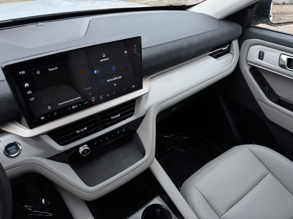 2026 Ford Explorer Active w/Heated Steering Wheel
