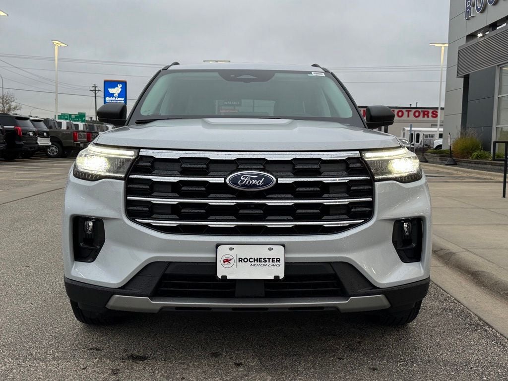 2026 Ford Explorer Active w/Heated Steering Wheel