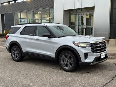 2026 Ford Explorer Active w/Heated Steering Wheel