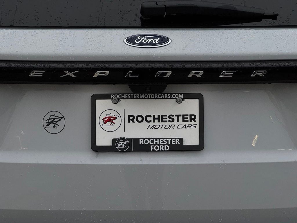 2026 Ford Explorer Active w/Heated Steering Wheel