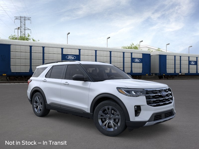 2026 Ford Explorer Active w/Heated Steering Wheel