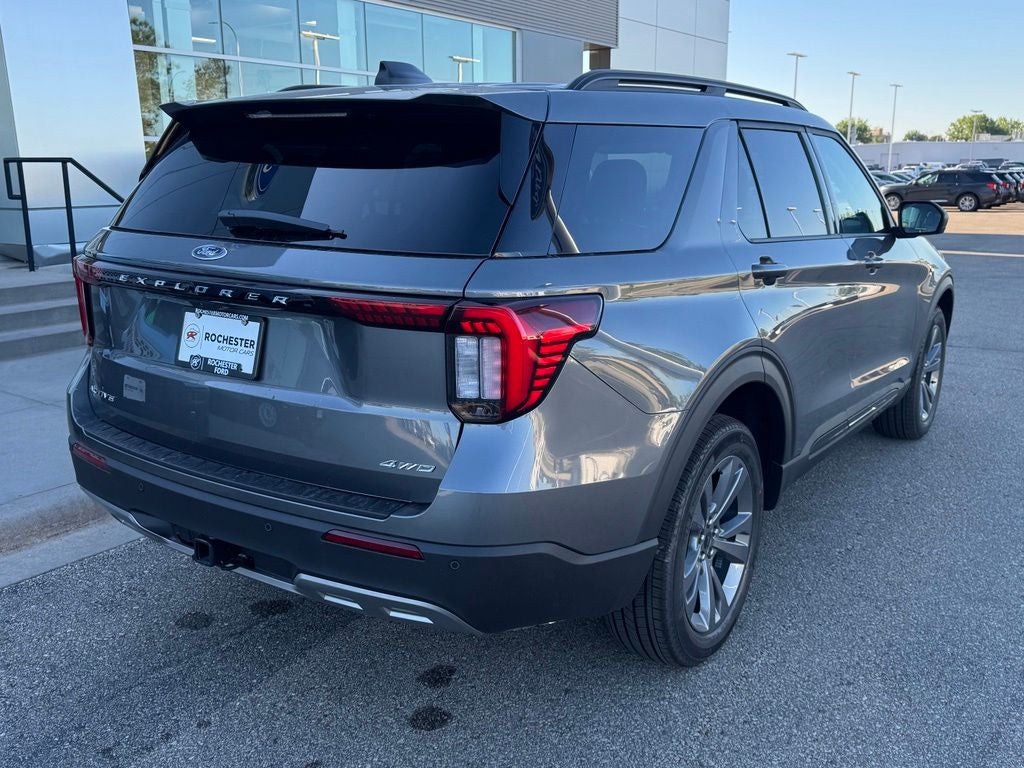2026 Ford Explorer Active w/Heated Steering Wheel + 20" Wheels
