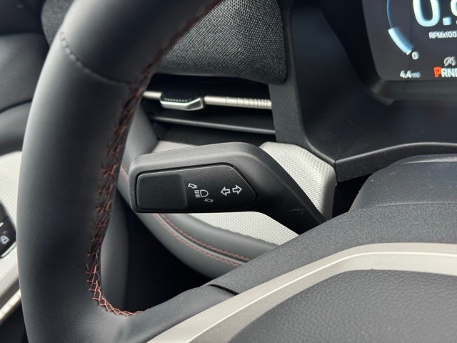 2026 Ford Explorer Active w/Heated Steering Wheel