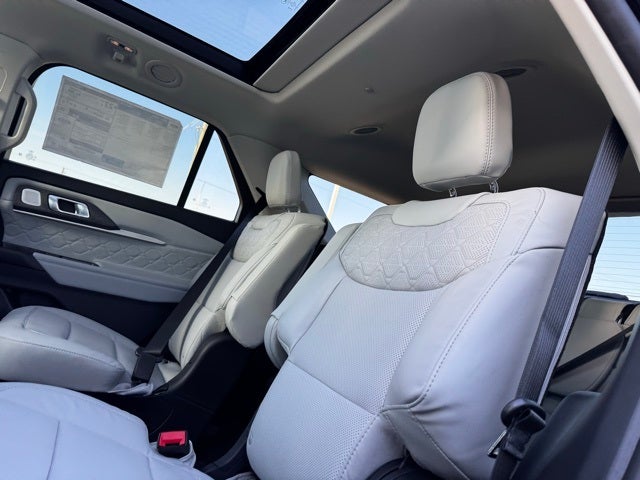 2026 Ford Explorer Platinum w/Glass Roof + Keyless Entry Keypad