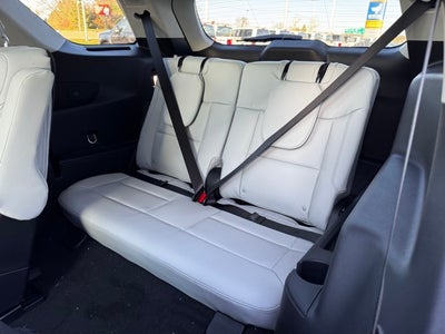 2026 Ford Explorer Platinum w/Glass Roof + Keyless Entry Keypad