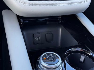 2026 Ford Explorer Platinum w/Glass Roof + Keyless Entry Keypad