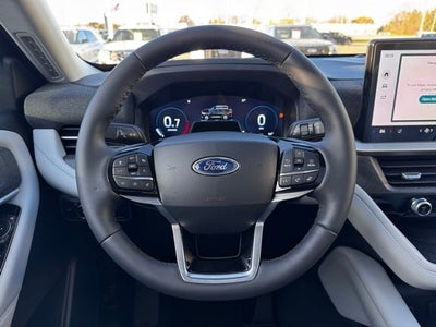 2026 Ford Explorer Platinum w/Glass Roof + Keyless Entry Keypad