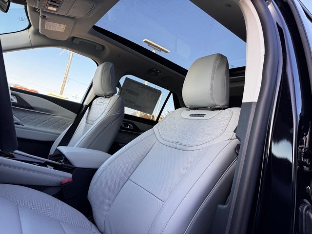 2026 Ford Explorer Platinum w/Glass Roof + Keyless Entry Keypad