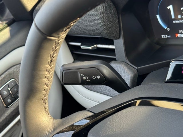 2026 Ford Explorer Platinum w/Fixed Glass Roof + Keyless Entry Keypad