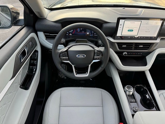 2026 Ford Explorer Platinum w/Fixed Glass Roof + Keyless Entry Keypad