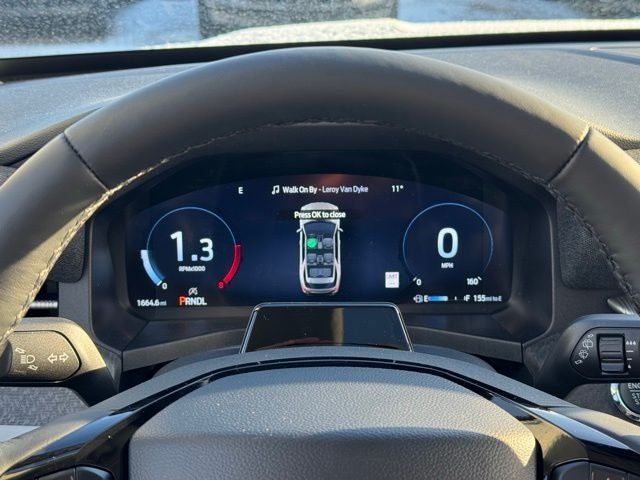 2026 Ford Explorer Platinum w/Glass Roof + Massaging Seats