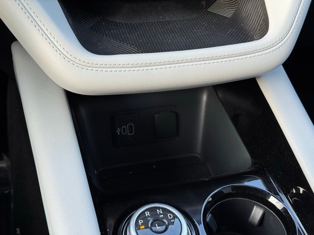 2026 Ford Explorer Platinum w/Fixed Glass Roof