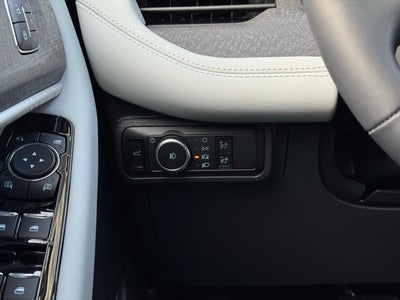 2026 Ford Explorer Platinum w/Fixed Glass Roof