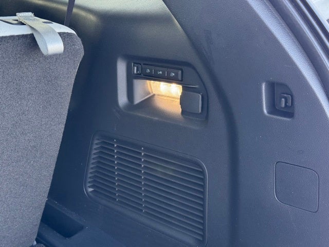 2026 Ford Explorer Platinum w/Fixed Glass Roof