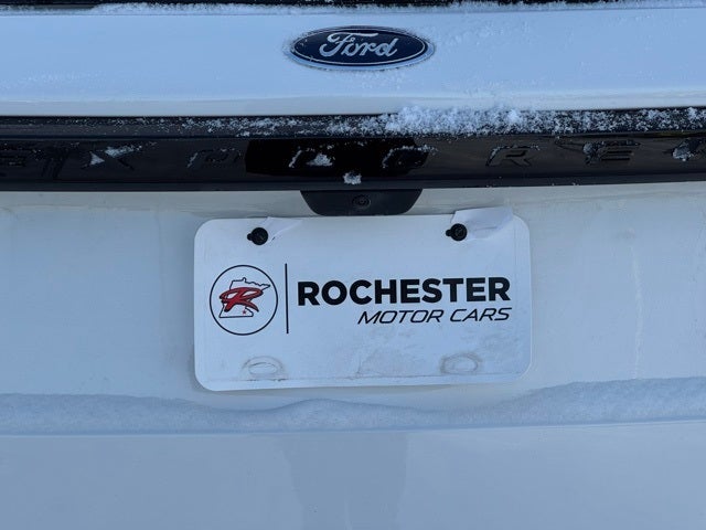 2026 Ford Explorer Platinum w/Fixed Glass Roof