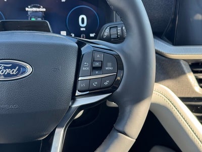 2026 Ford Explorer Platinum w/Glass Roof + Massaging Seats