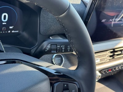 2026 Ford Explorer Platinum w/Glass Roof + Massaging Seats