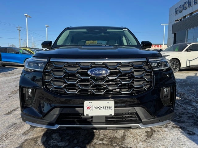 2025 Ford Explorer Platinum w/ Twin Panel Moonroof + Massaging Seats