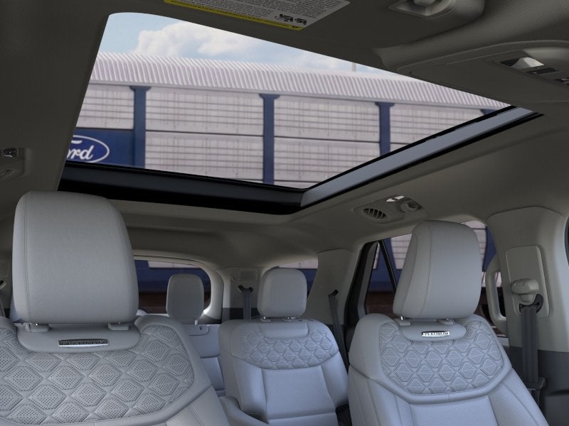2026 Ford Explorer Platinum w/Glass Roof + Lux Leather Pkg