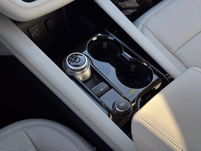 2026 Ford Explorer Platinum w/Glass Roof + Lux Leather Pkg