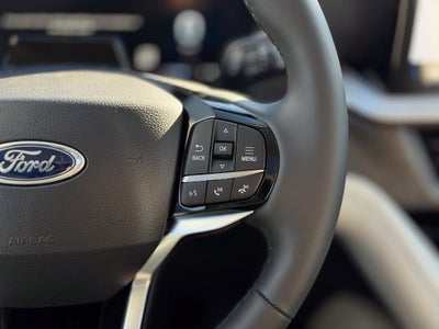 2026 Ford Explorer Platinum w/Glass Roof + Lux Leather Pkg