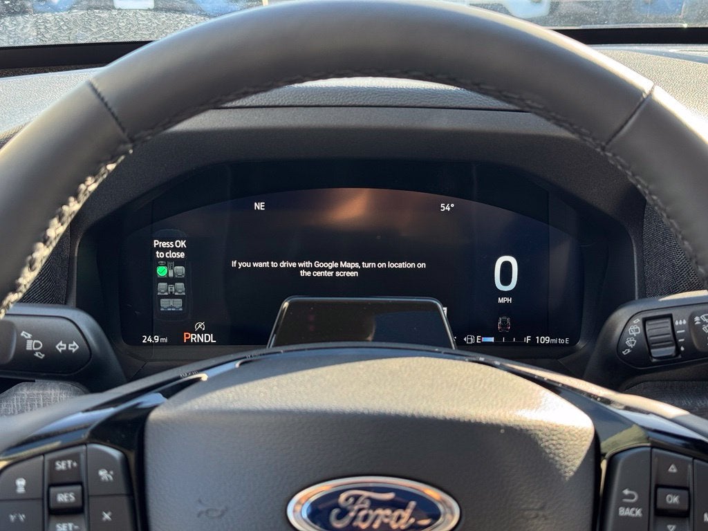 2026 Ford Explorer Platinum w/Glass Roof + Lux Leather Pkg