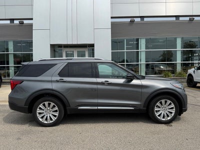 2025 Ford Explorer Platinum