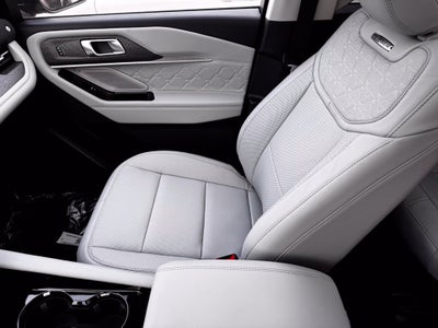 2026 Ford Explorer Platinum w/Glass Roof ++ Lux Leather Pkg