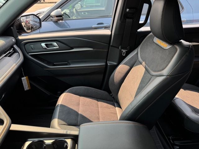 2026 Ford Explorer Tremor w/Convenience Pkg + Blue Cruise