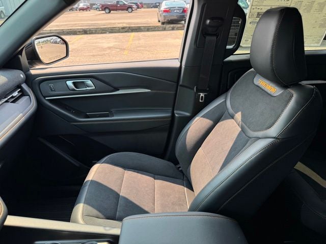 2026 Ford Explorer Tremor w/Convenience Pkg + Blue Cruise