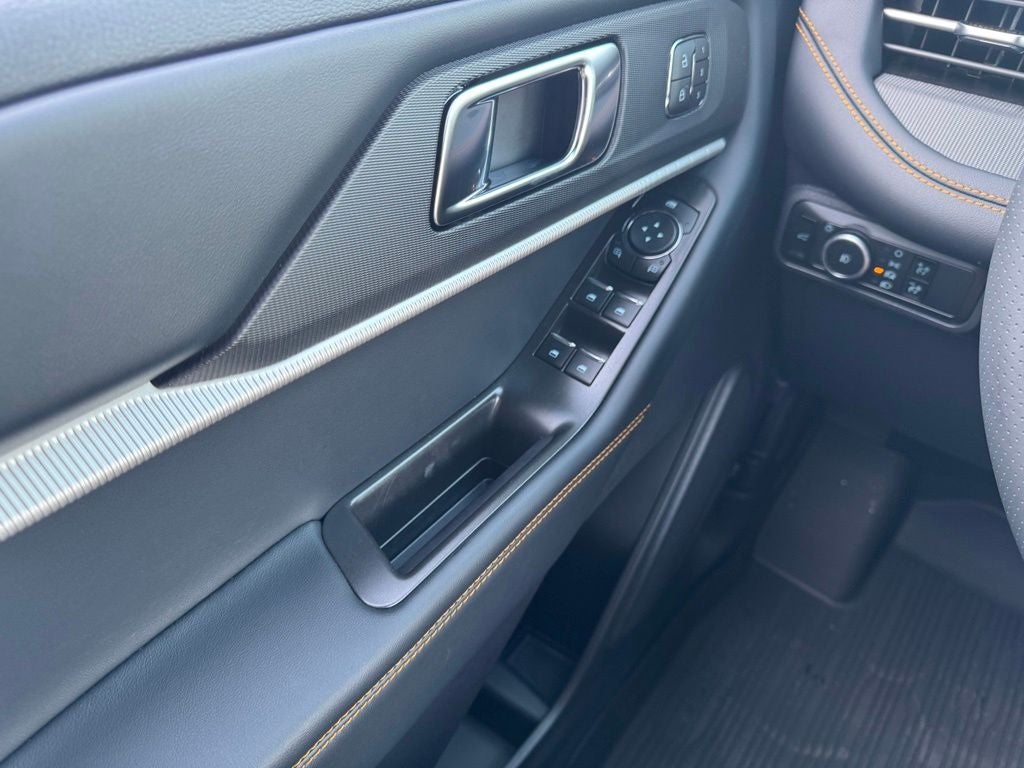 2026 Ford Explorer Tremor w/Convenience Pkg