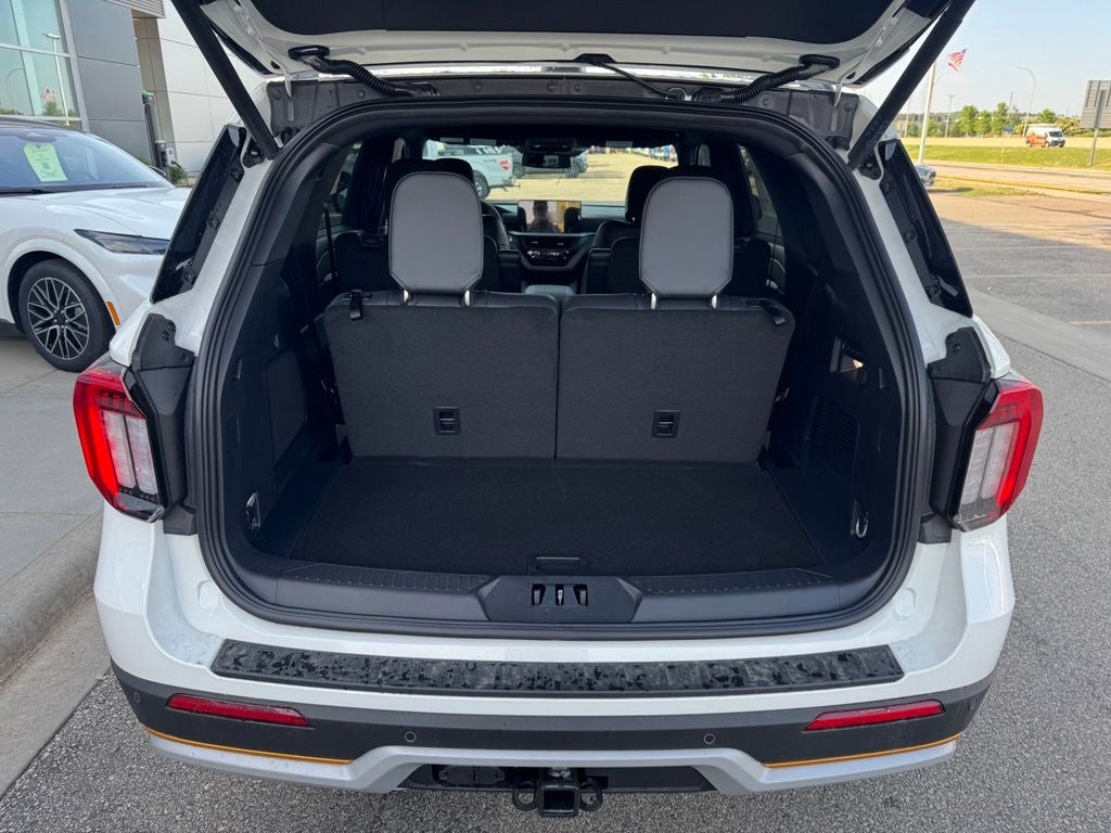 2026 Ford Explorer Tremor w/Convenience Pkg
