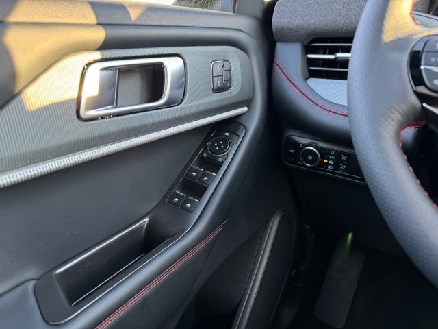 2026 Ford Explorer ST-Line w/Glass Roof + Second Row Heated Seats