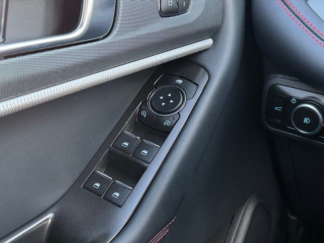 2026 Ford Explorer ST-Line w/Glass Roof + Second Row Heated Seats