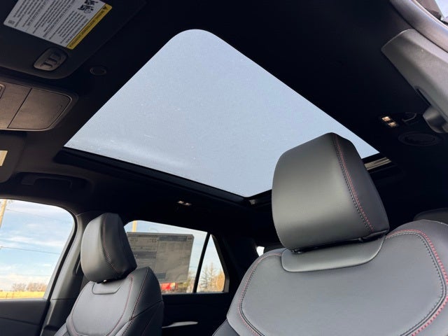 2026 Ford Explorer ST-Line w/Glass Roof + Second Row Heated Seats