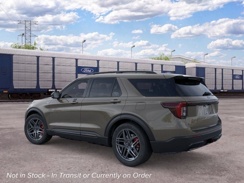 2026 Ford Explorer ST-Line w/Glas Roof + Premium Pkg