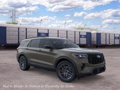 2026 Ford Explorer ST-Line w/Glas Roof + Premium Pkg