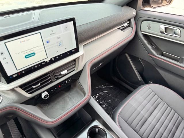 2026 Ford Explorer ST-Line w/Glass Roof + Premium Pkg