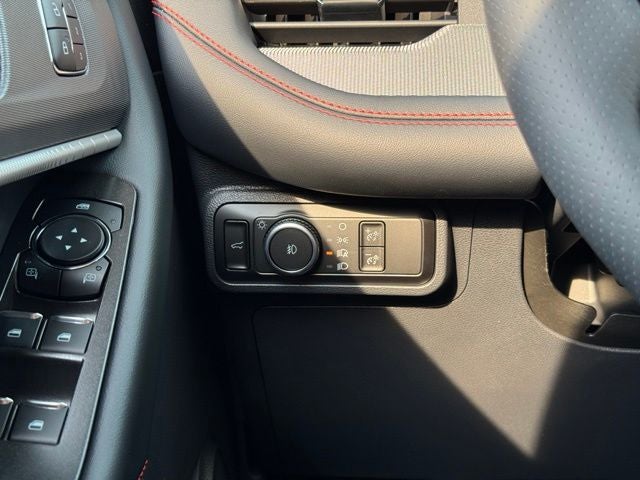 2026 Ford Explorer ST-Line w/Glass Roof + Premium Pkg
