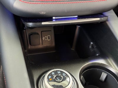 2025 Ford Explorer ST-Line w/Panoramic Vista Roof + Second Row Heated Seats