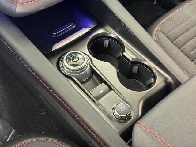 2025 Ford Explorer ST-Line w/Panoramic Vista Roof + Second Row Heated Seats