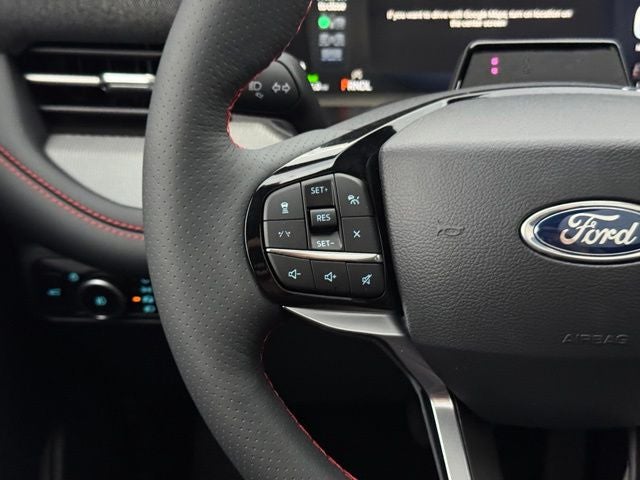 2026 Ford Explorer ST-Line w/Glass Roof + Premium Pkg
